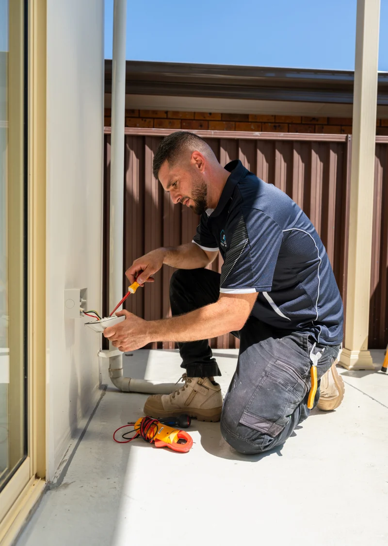 High-Quality Electrician In Concord For Electrical Solutions High Quality Electrician In Concord For Electrical Solutions